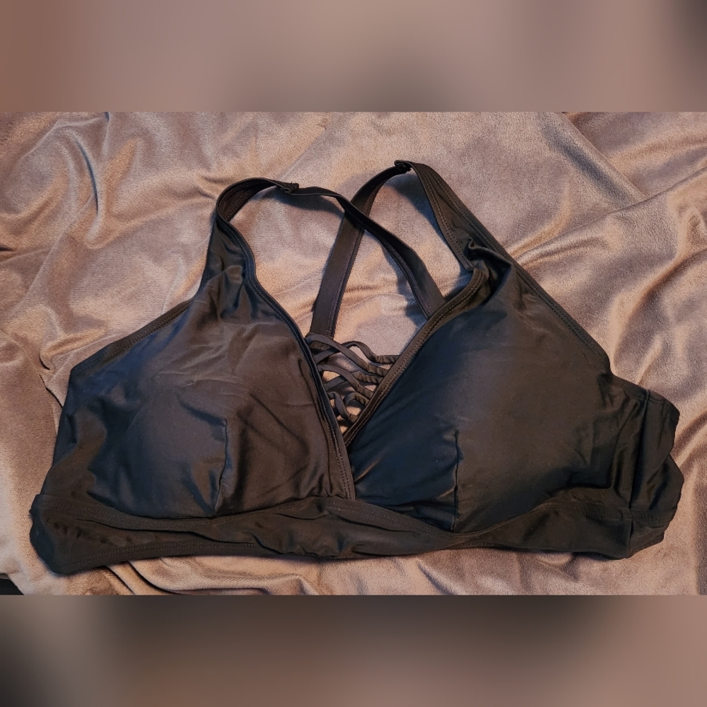 Torrid Black Crisscross Swim Bikini Top Size 3